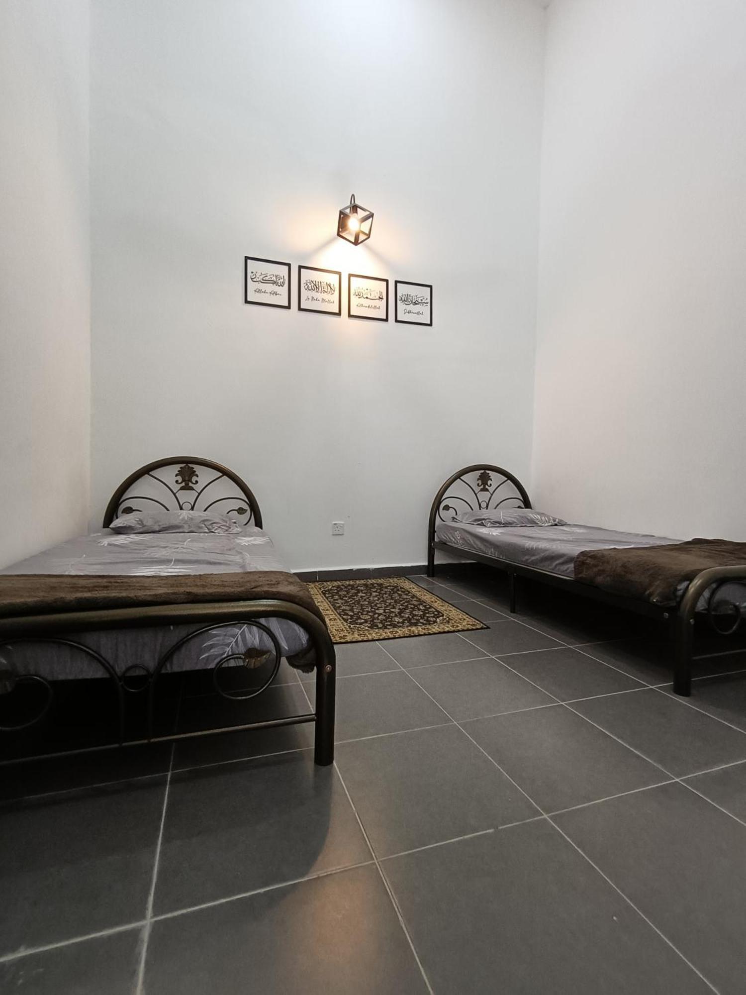 Apartment Faleeq